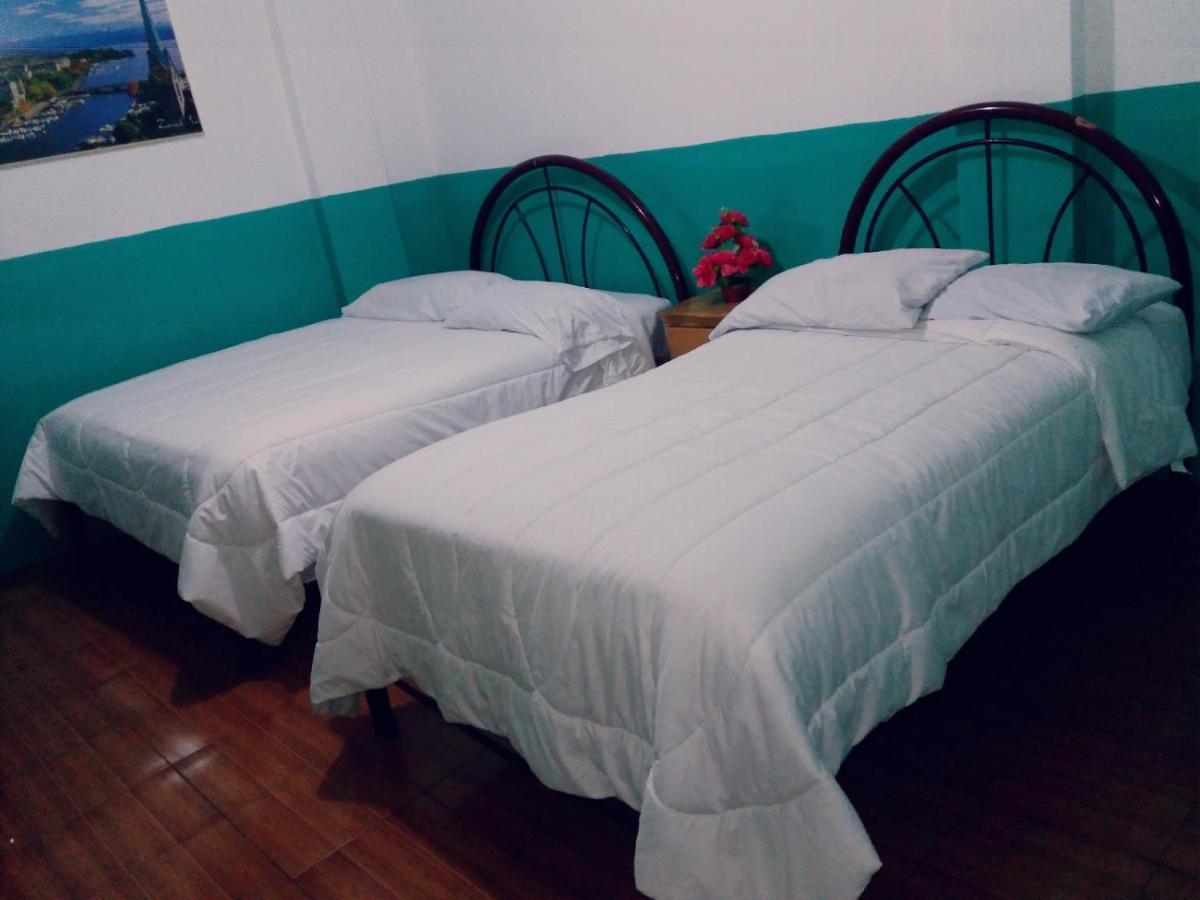 Napoles Emperador II Hotell Ambato Exteriör bild